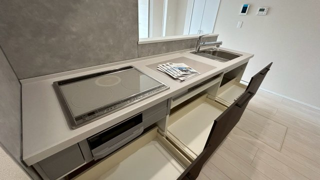 富士市富士岡１４期　全１棟のキッチン|現地撮影