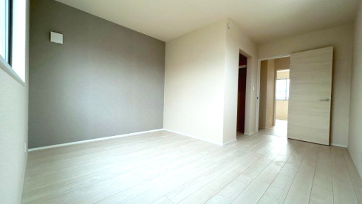 富士市富士岡１４期　全１棟の洋室|現地撮影