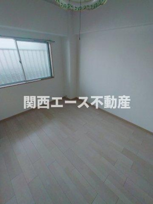 【寝室】 | シャトー八戸ノ里