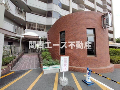 【エントランス】 | シャトー八戸ノ里