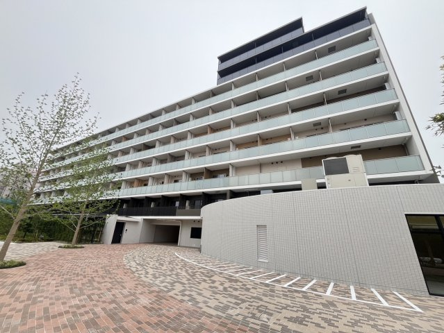 リーフシティ市川ザ・レジデンスの外観