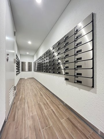 リーフシティ市川ザ・レジデンスのロビー