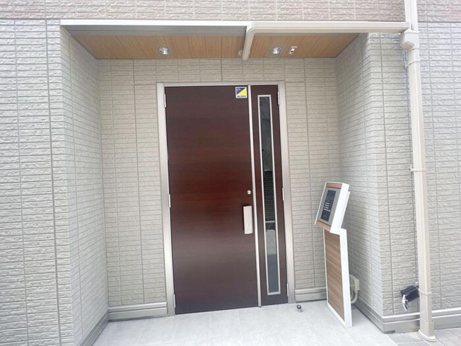 【エントランス】 | DROOM八幡町