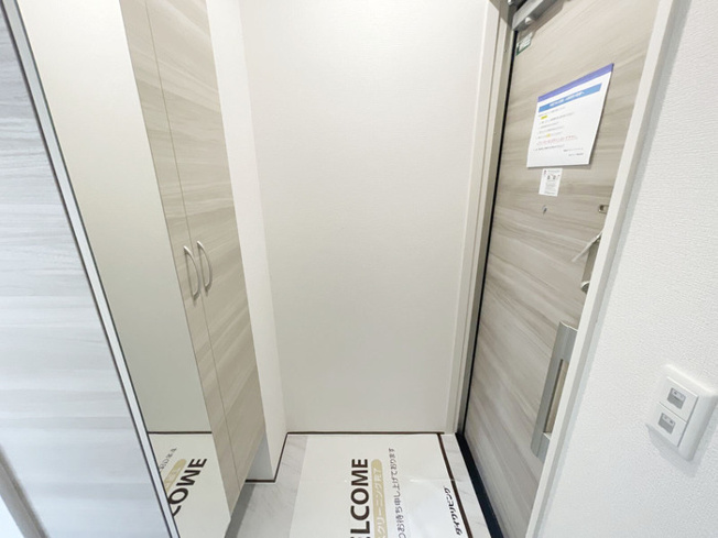 【玄関】 | DROOM八幡町