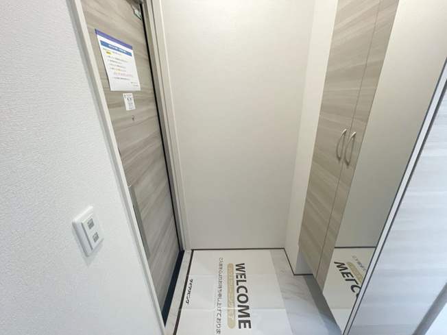 【玄関】 | DROOM八幡町