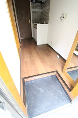 【玄関】 | エミール井の頭