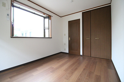 【寝室】 | エミール井の頭