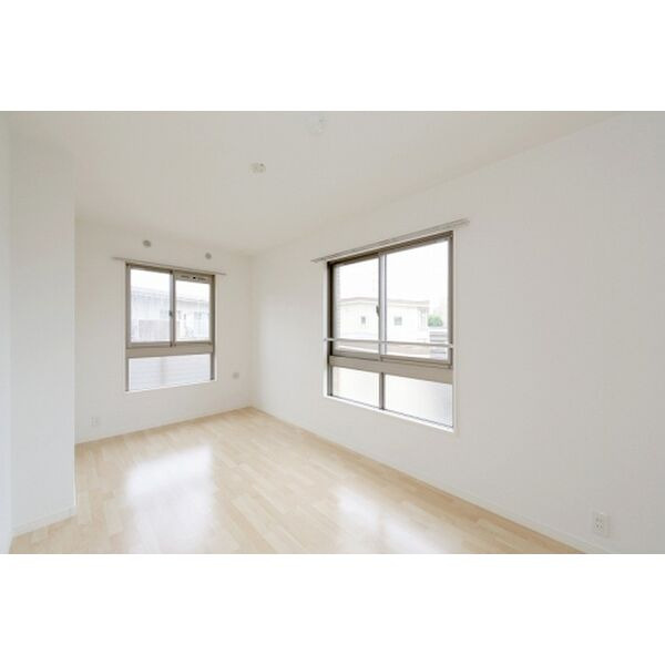 ステラ大橋の居間・リビング