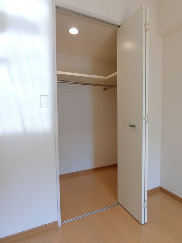 【収納】レジディア榴岡ウエスト