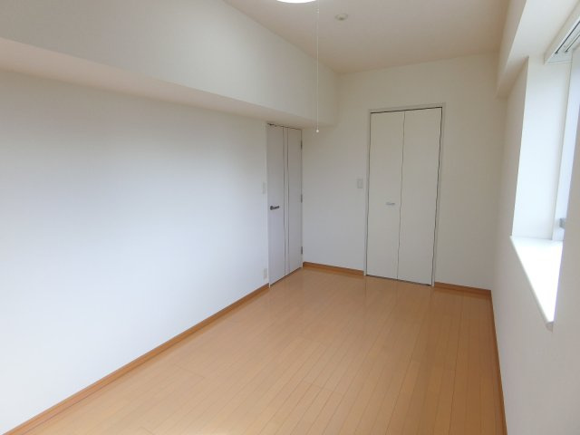 【寝室】レジディア榴岡ウエスト