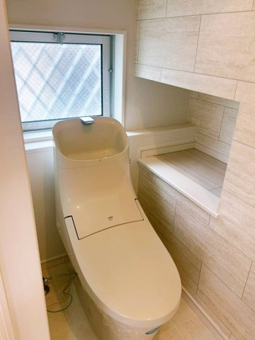 高師浜1丁目　平成30年築のトイレ