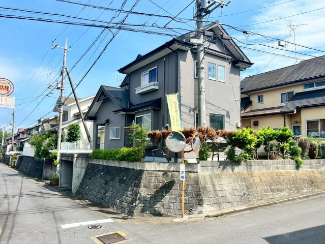 【外観】 | 阿見町大室　中古戸建 | 小中学校近くお子様の通学も安心♪