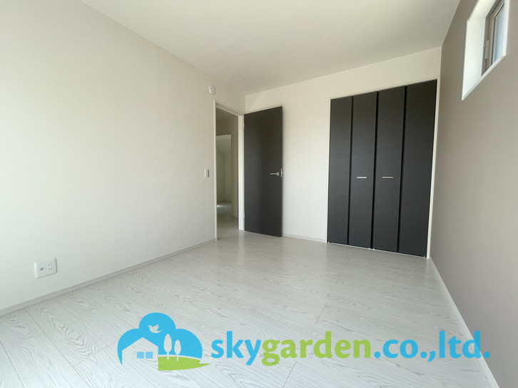 藤沢市西富4期　新築戸建　全2棟2号棟の洋室