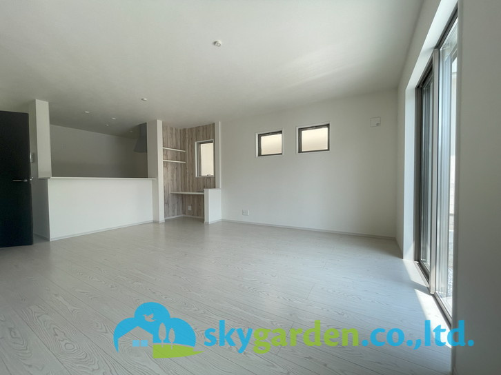 藤沢市西富4期　新築戸建　全2棟2号棟の居間・リビング