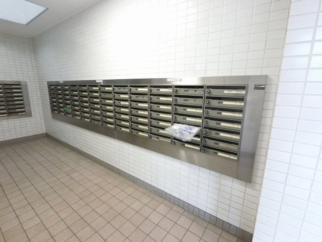 【設備】 | サンヴェール保土ヶ谷 | 集合ポストです。
