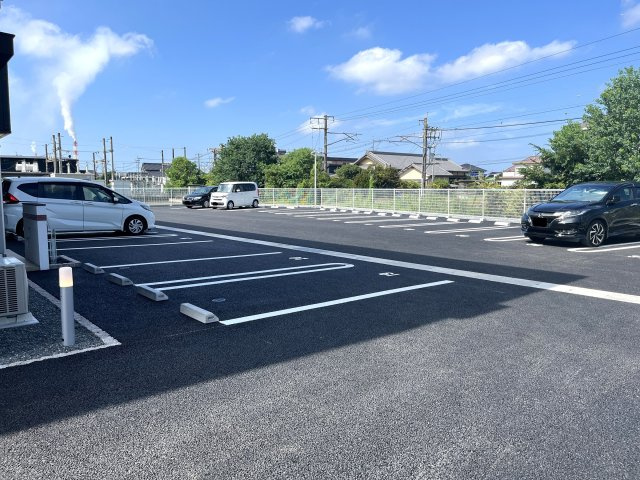 ＷＭ新八代　Ｂ棟の駐車場