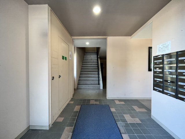 マンション光のロビー