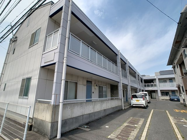 サウスコートいせきの外観