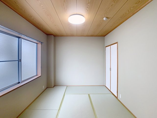 サウスコートいせきの和室