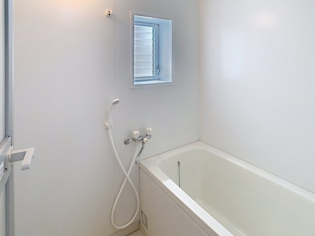 サウスコートいせきの浴室