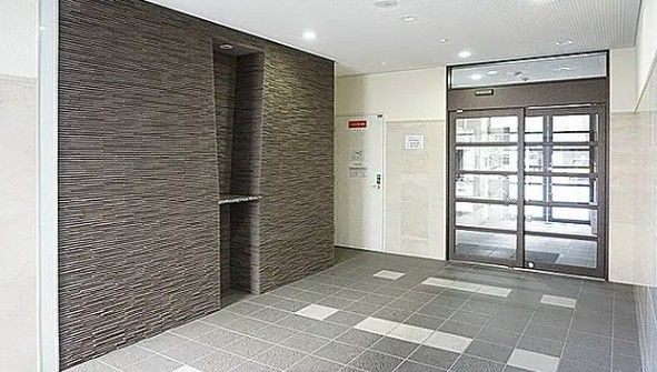 グランフォーレラグゼ博多のエントランス