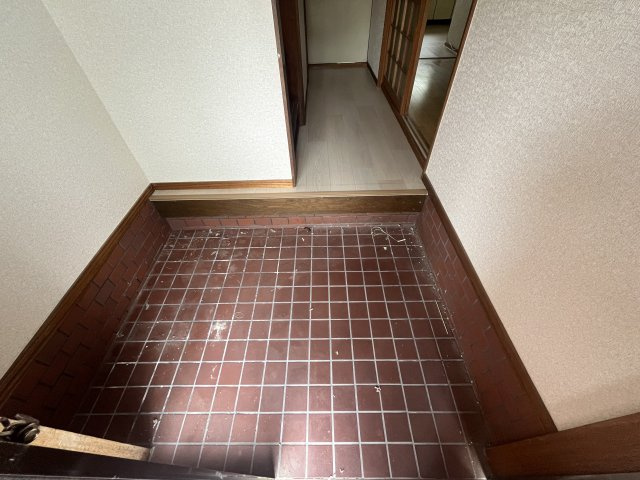 藤沢台6丁目テラスハウスの玄関