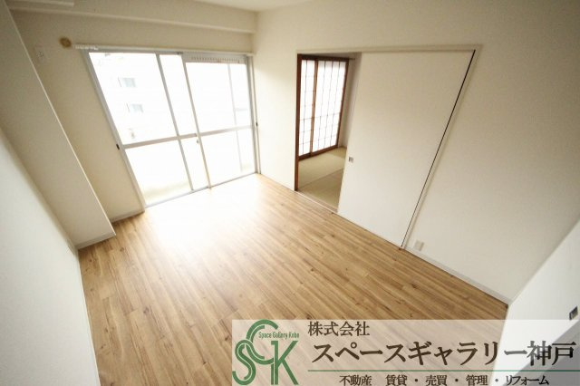 グレイス垂水の居間・リビング|※お部屋により仕様が異なる場合があります※