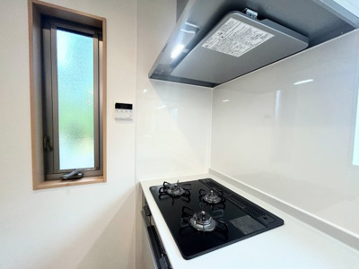 【キッチン】 | ◆緑区白山中古住宅◆ | ◆毎日使うものだからこそ、料理をする人にとって何口あるのかは重要なポイントですね！