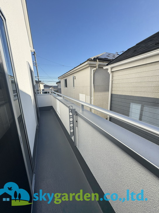 藤沢市大鋸3丁目4期　新築戸建　全1棟1号棟のバルコニー