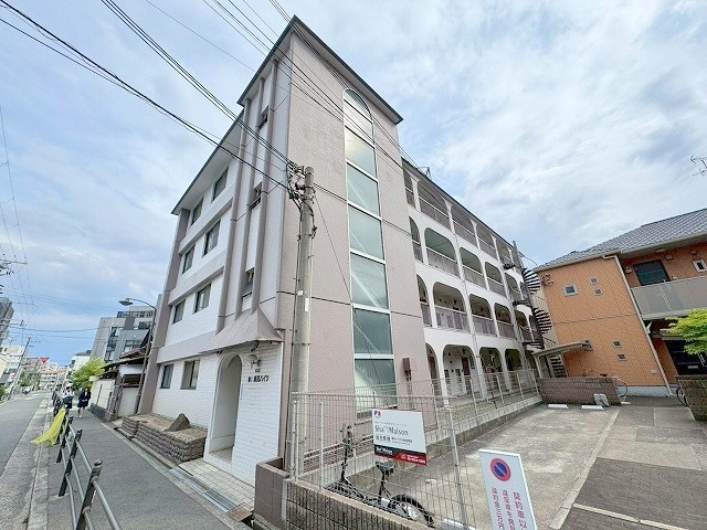 第1東昌ハイツの外観