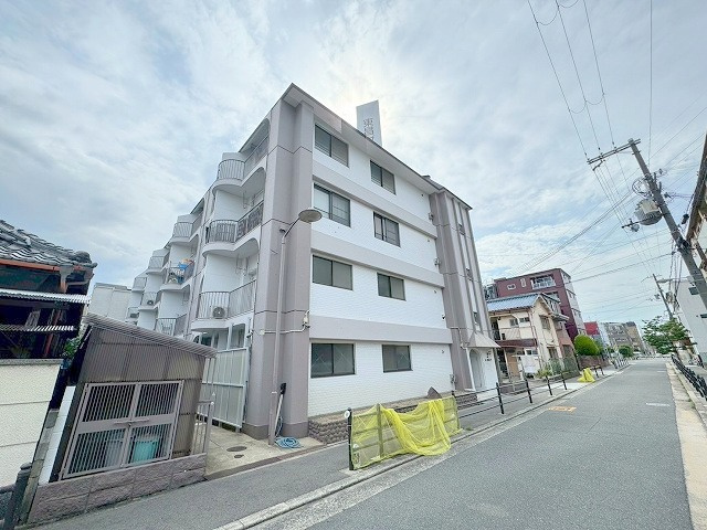 第1東昌ハイツの外観