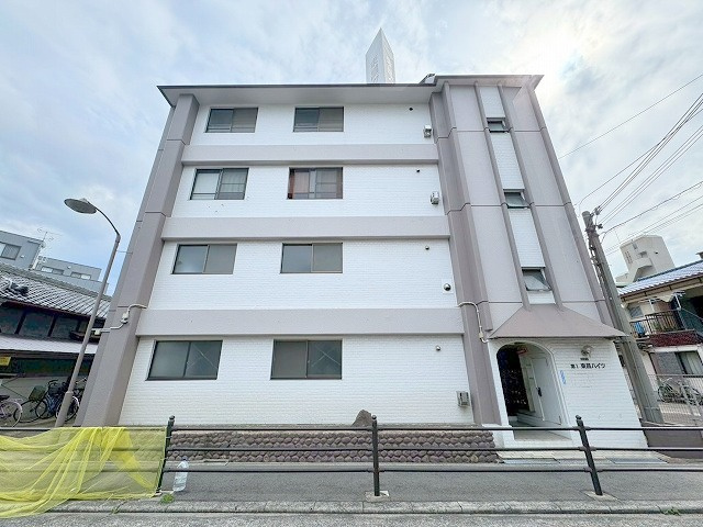 第1東昌ハイツの外観