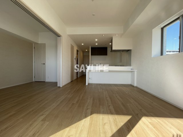 スプランディッド城東関目の居間・リビング