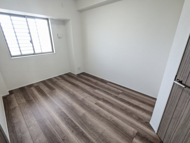 ブランシエラ那覇曙プレミストの洋室