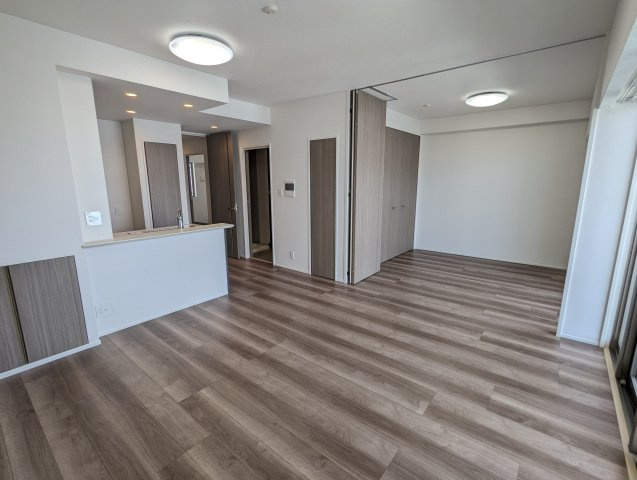 ブランシエラ那覇曙プレミストの居間・リビング