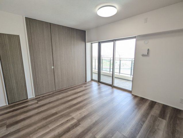 ブランシエラ那覇曙プレミストの居間・リビング