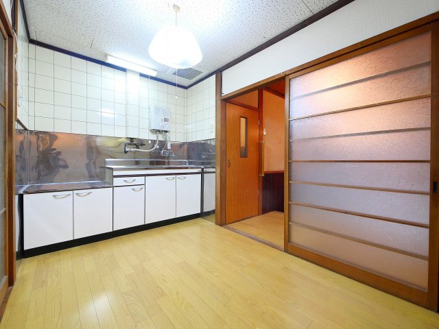 杉山連棟のキッチン|使いやすいキッチンです
