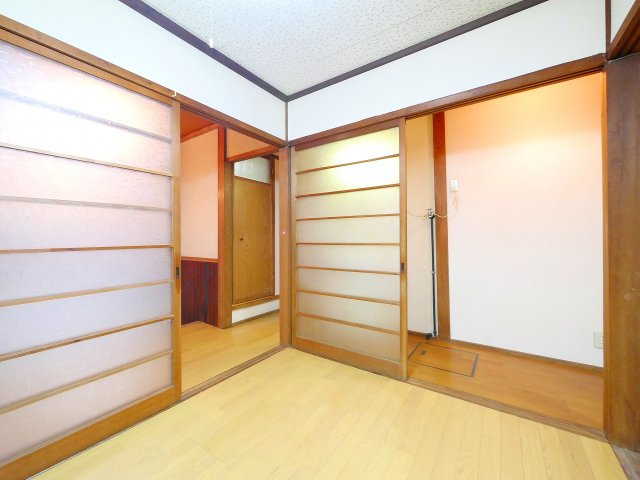 杉山連棟の内装|きれいな内装です
