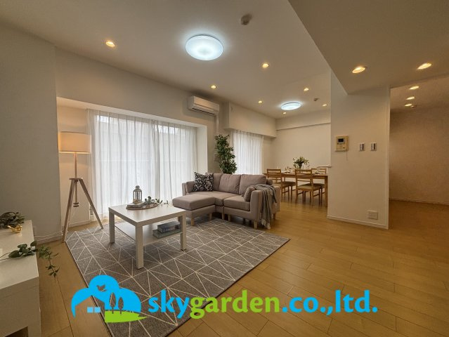 ハイホーム湘南平塚の居間・リビング