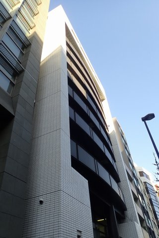 ソフィアお茶の水の外観