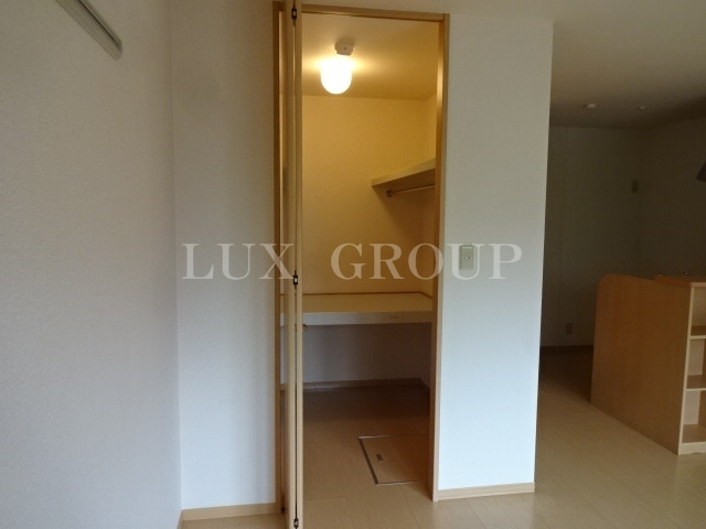 【収納】 | リビングタウン西寺方町