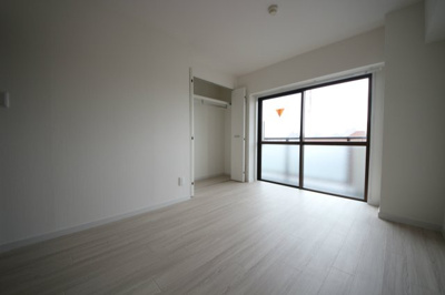 【居間・リビング】 | シオミプラザファースト | 他号室参考写真