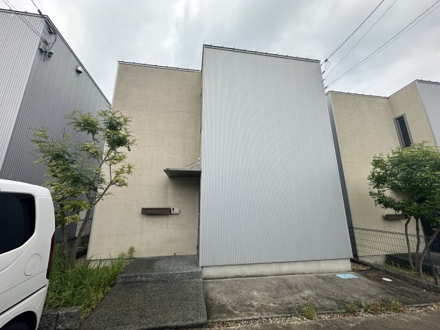 ユニキューブ美山　Ｂ棟の外観