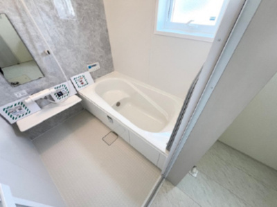 【浴室】 | 紫波町桜町才土地 | 帰宅後すぐにくつろげる快適バスルームで、心も体もリセット