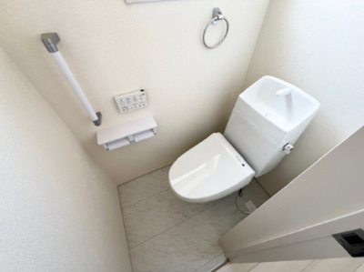 【トイレ】 | 紫波町桜町才土地 | １階と２階にトイレがあります