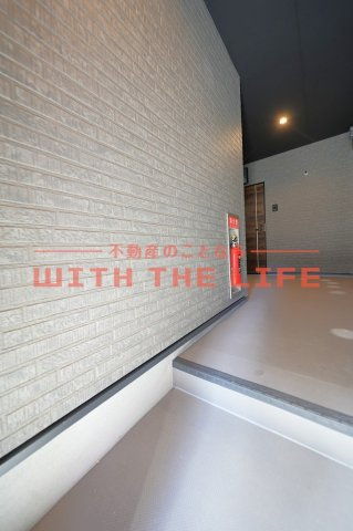 ダンデライオン【キャッシュバック対象】のエントランス|毎日通るエントランスはこのようになっています
