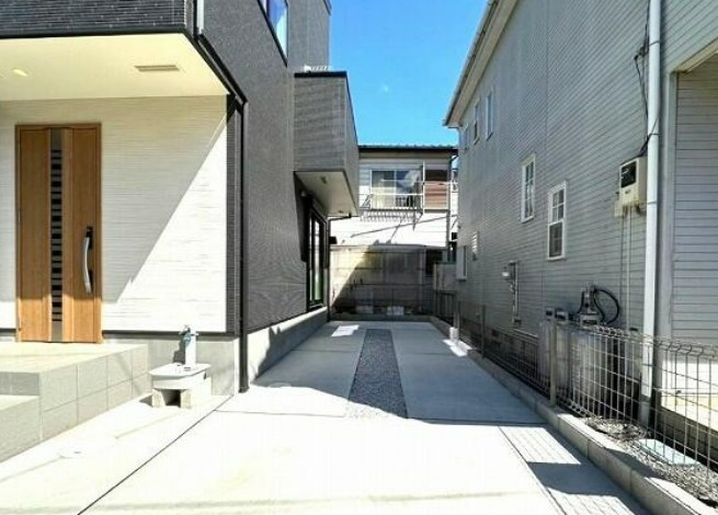 【未入居】鶴ヶ島市太田ヶ谷未入居住宅の駐車場|駐車スペース２台分可能☆(車種によるので確認)