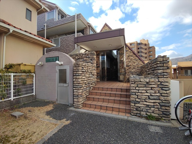 コート向森の外観