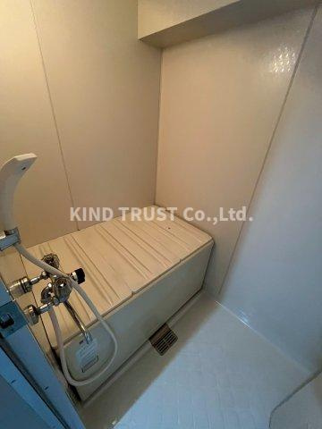 中崎西ハイツの浴室|落ち着いた空間のお風呂です