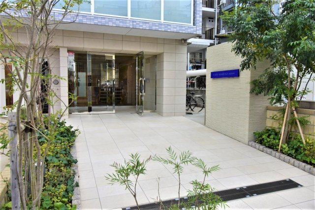 オーキッドレジデンス船橋本町のエントランス